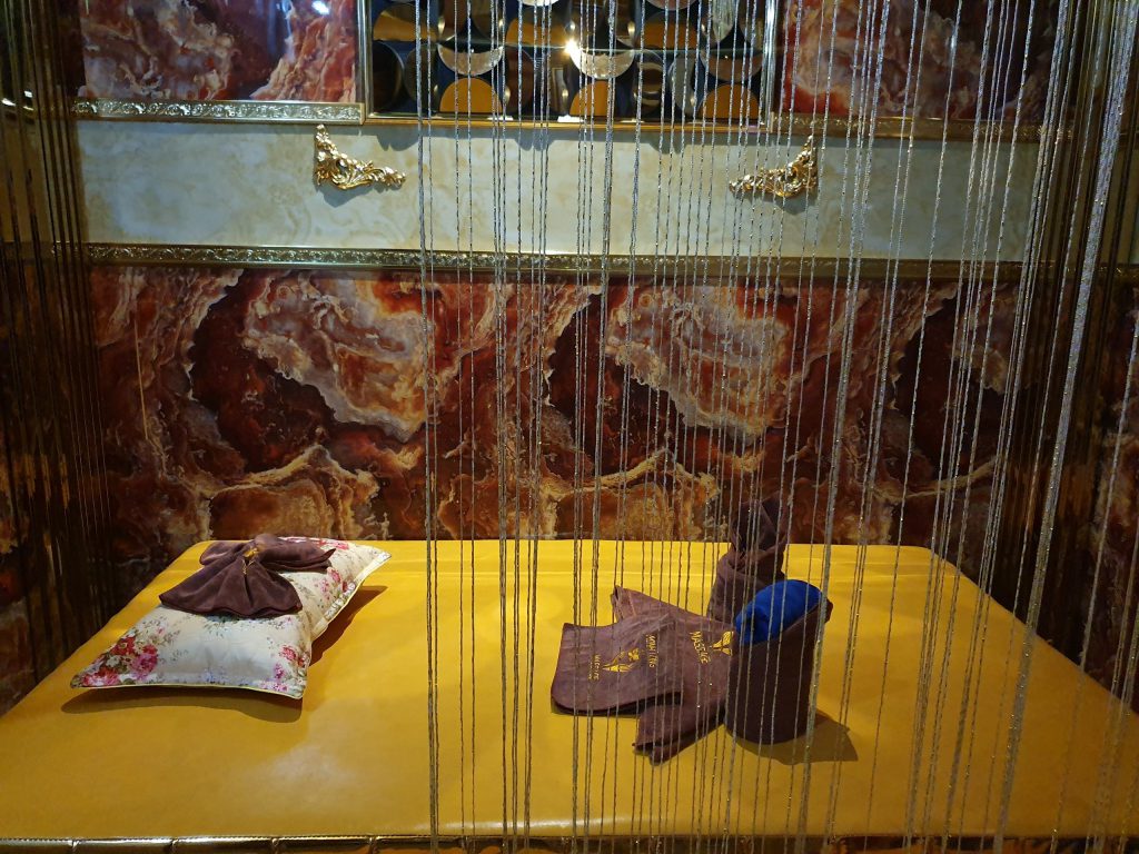 Massage Minh Long = Massage Boss Palace