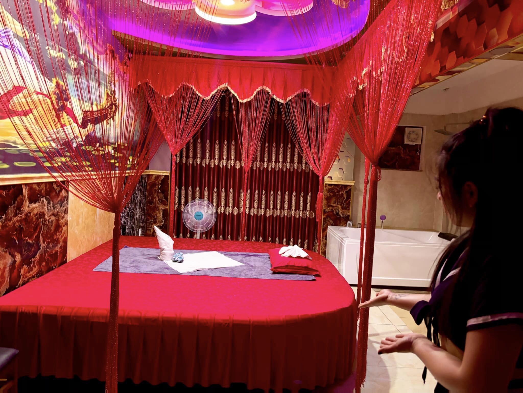 Massage Hồng Lâu Mộng