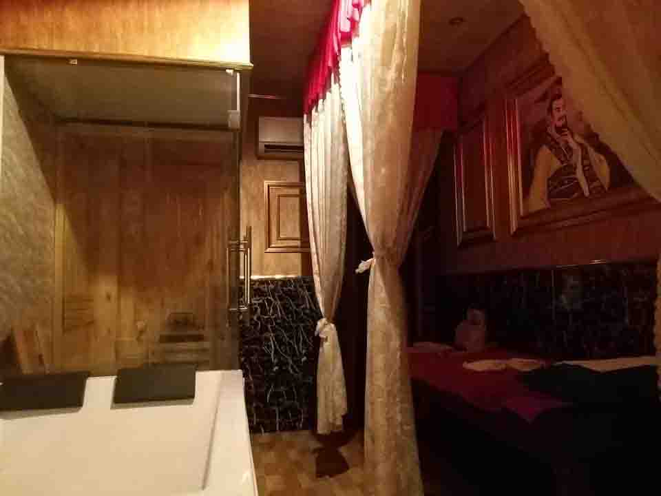Massage Thẩm Cung