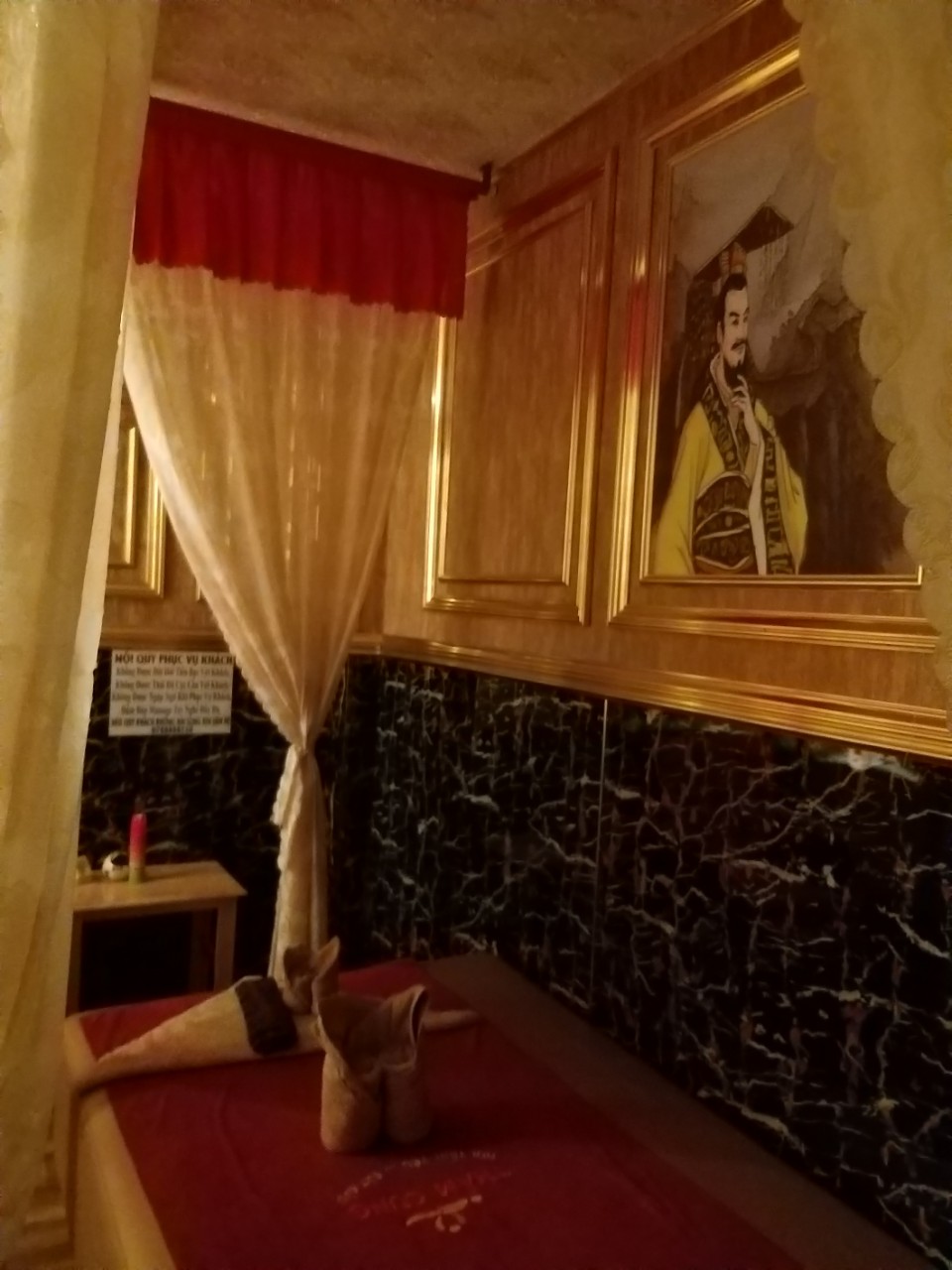 Massage Thẩm Cung