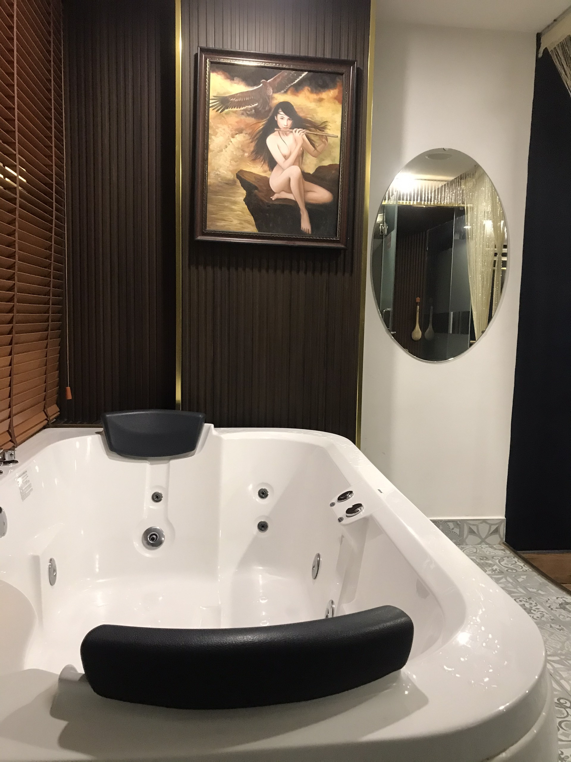 Massage Luxury Gò Vấp