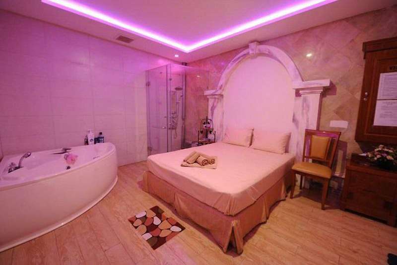 Masage Vip 684 Minh Khai