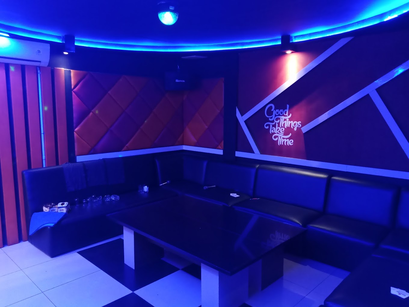 Permata Spa & Karaoke