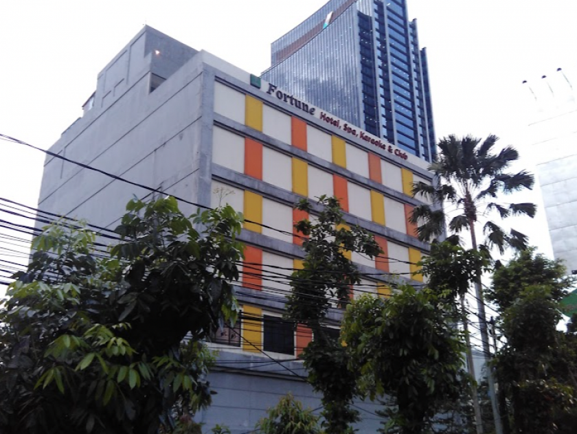 Fortune Spa, Karoke & Lounge