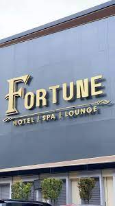 Fortune Spa, Karoke & Lounge