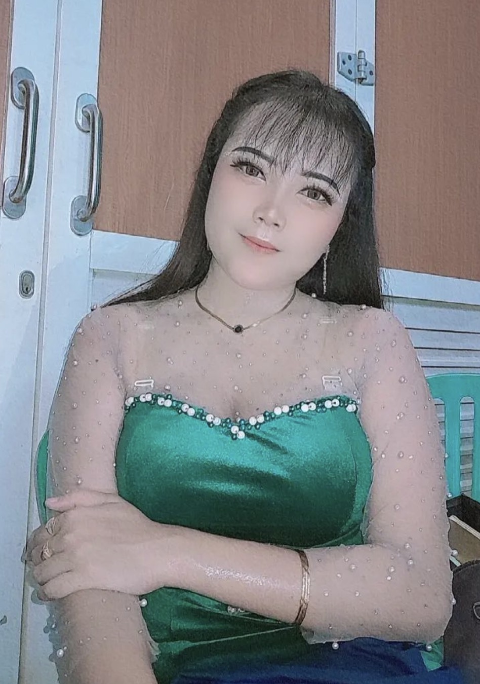 MEGA AYU ( BAR, MASSAGE, KTV )