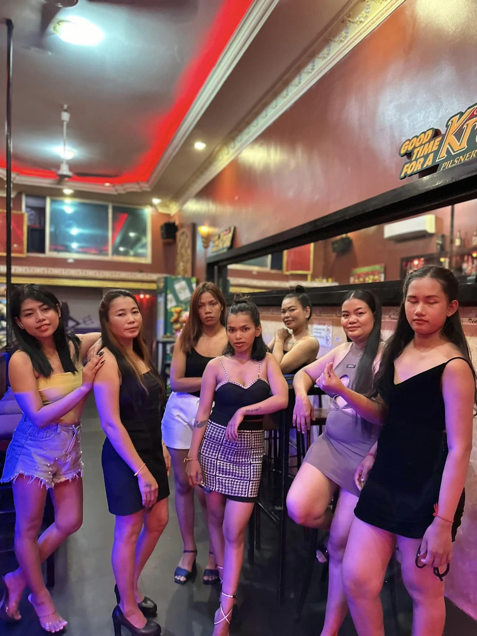 Yaya Sweetie Bar (Cyrcee Secret Bar)