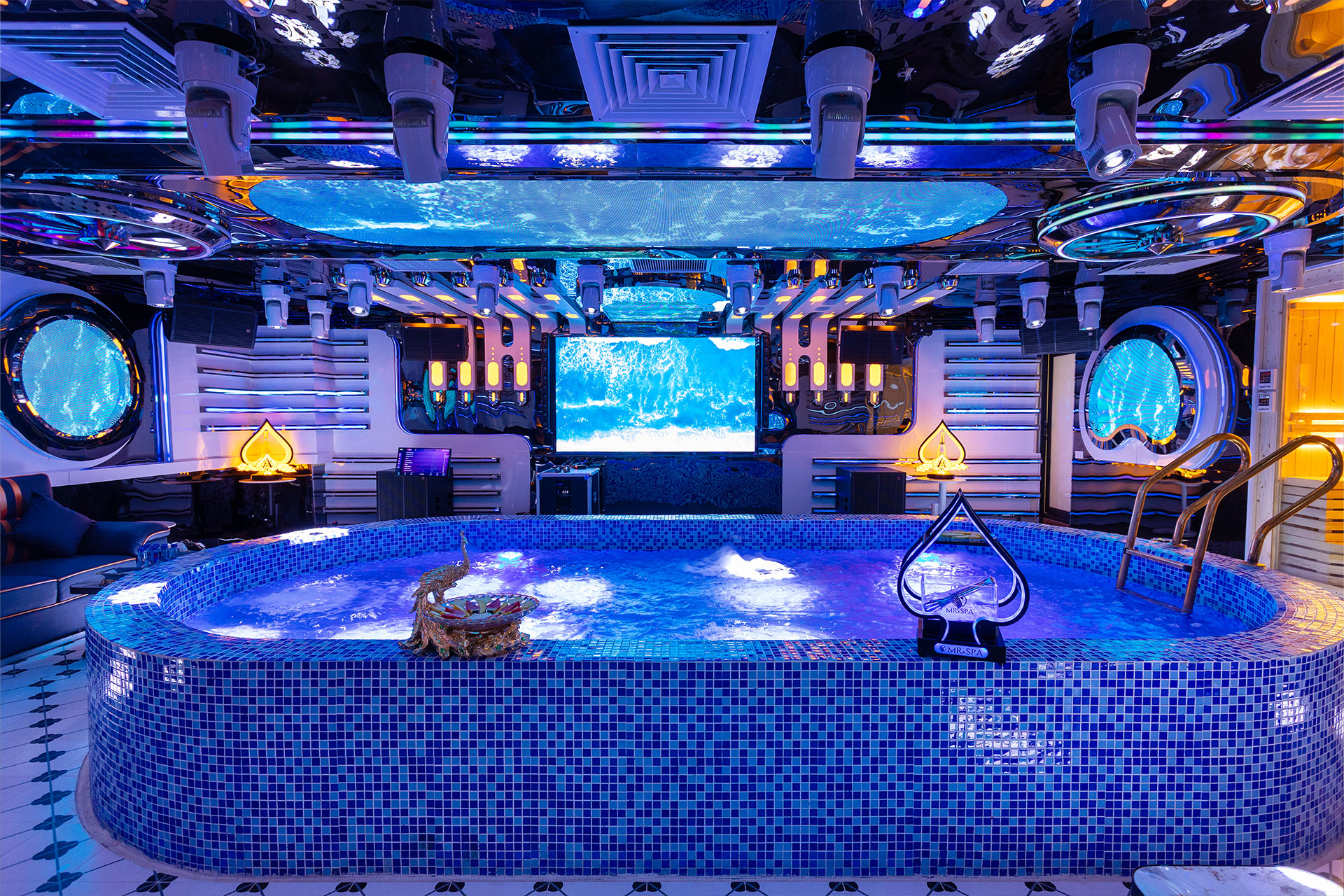 Mr. Spa