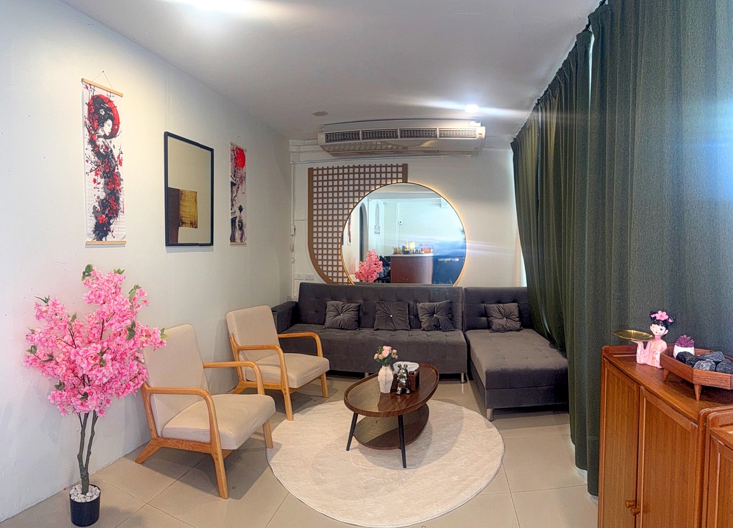 Rina Nuru Massage