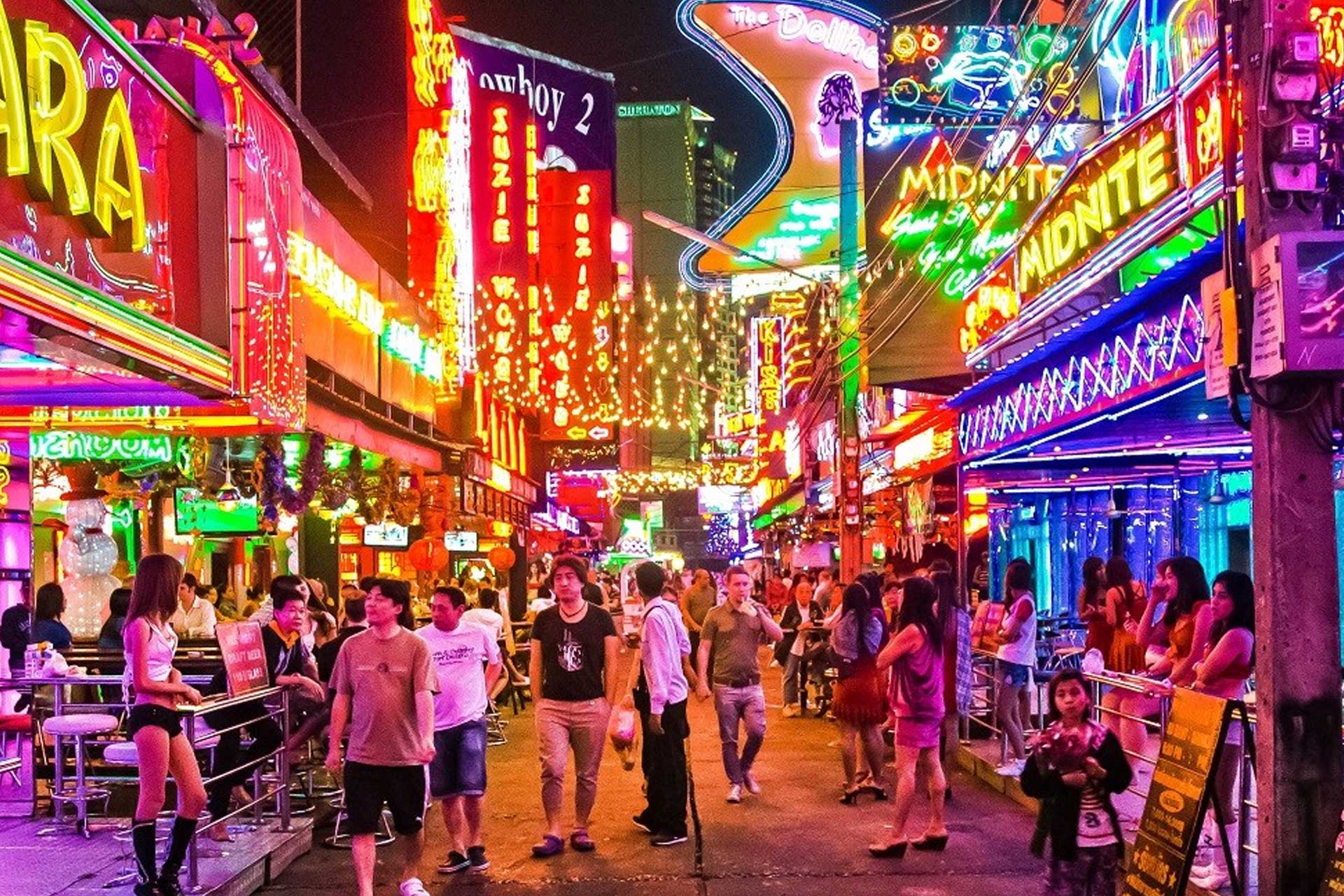Walking Street Pattaya Prices 2026: A First Night Out