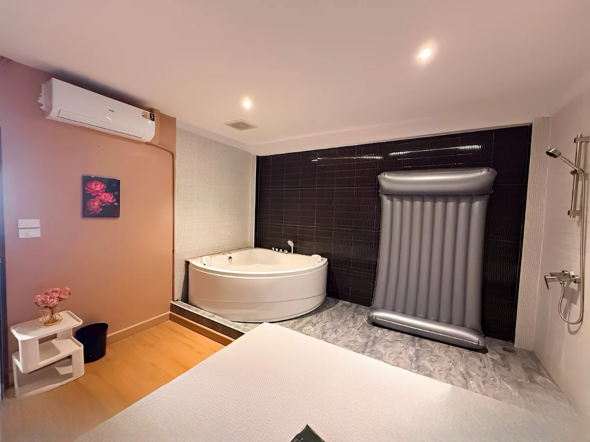 Near Nuru Massage