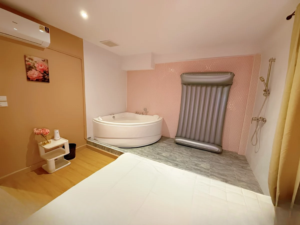 Near Nuru Massage