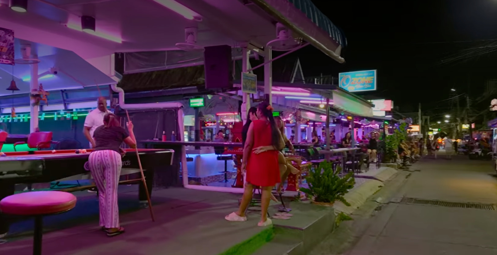 Pattaya Nightlife by Area: Beach Road, Second Road and Buakhao Explained