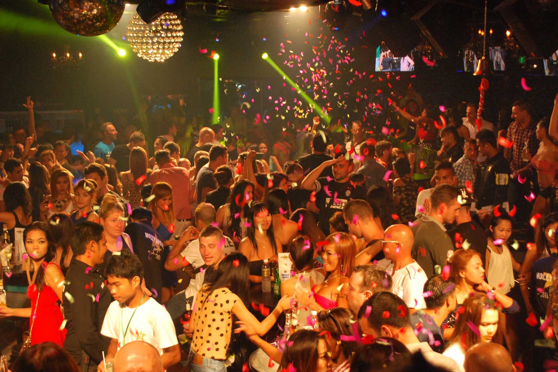 Nightlife Etiquette in Thailand: Respect, Consent, Photos and Personal Boundaries