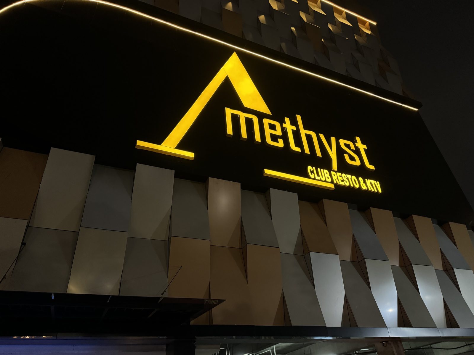 Amethyst Club, Resto & KTV