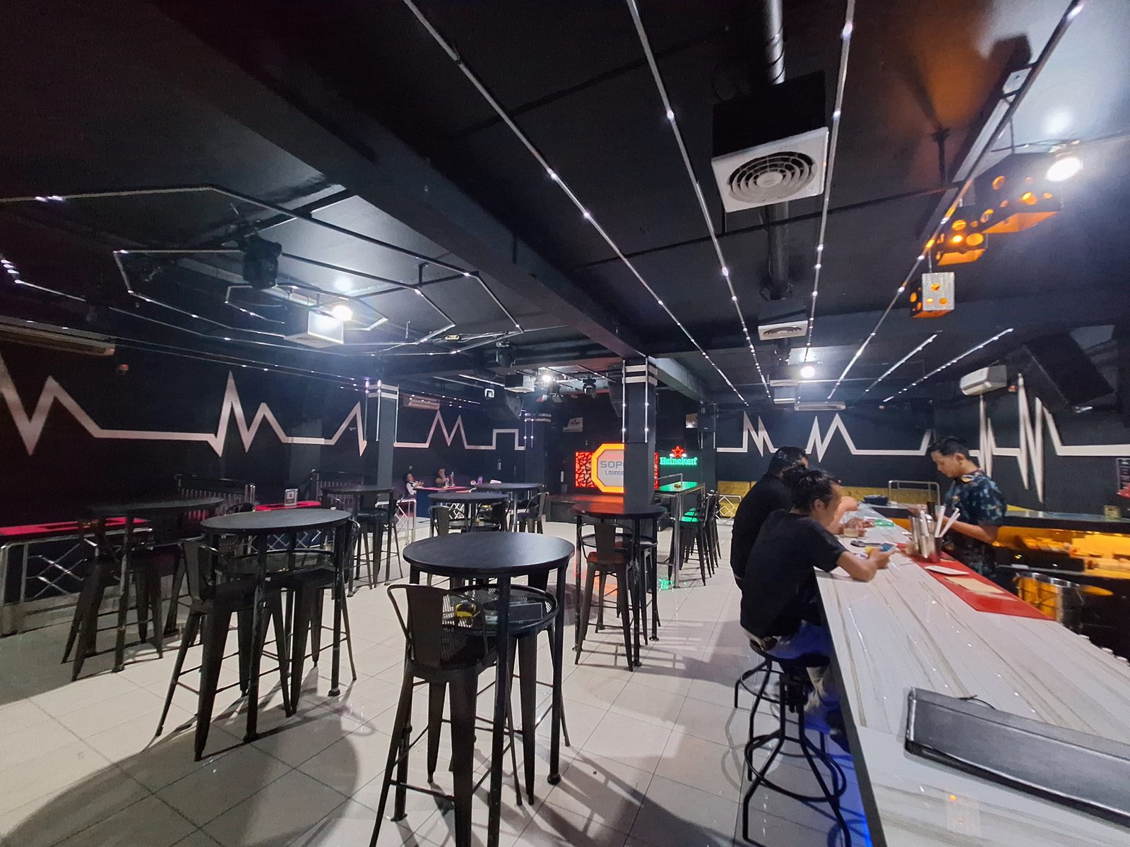 SOPO LOUNGE KTV&RESTO