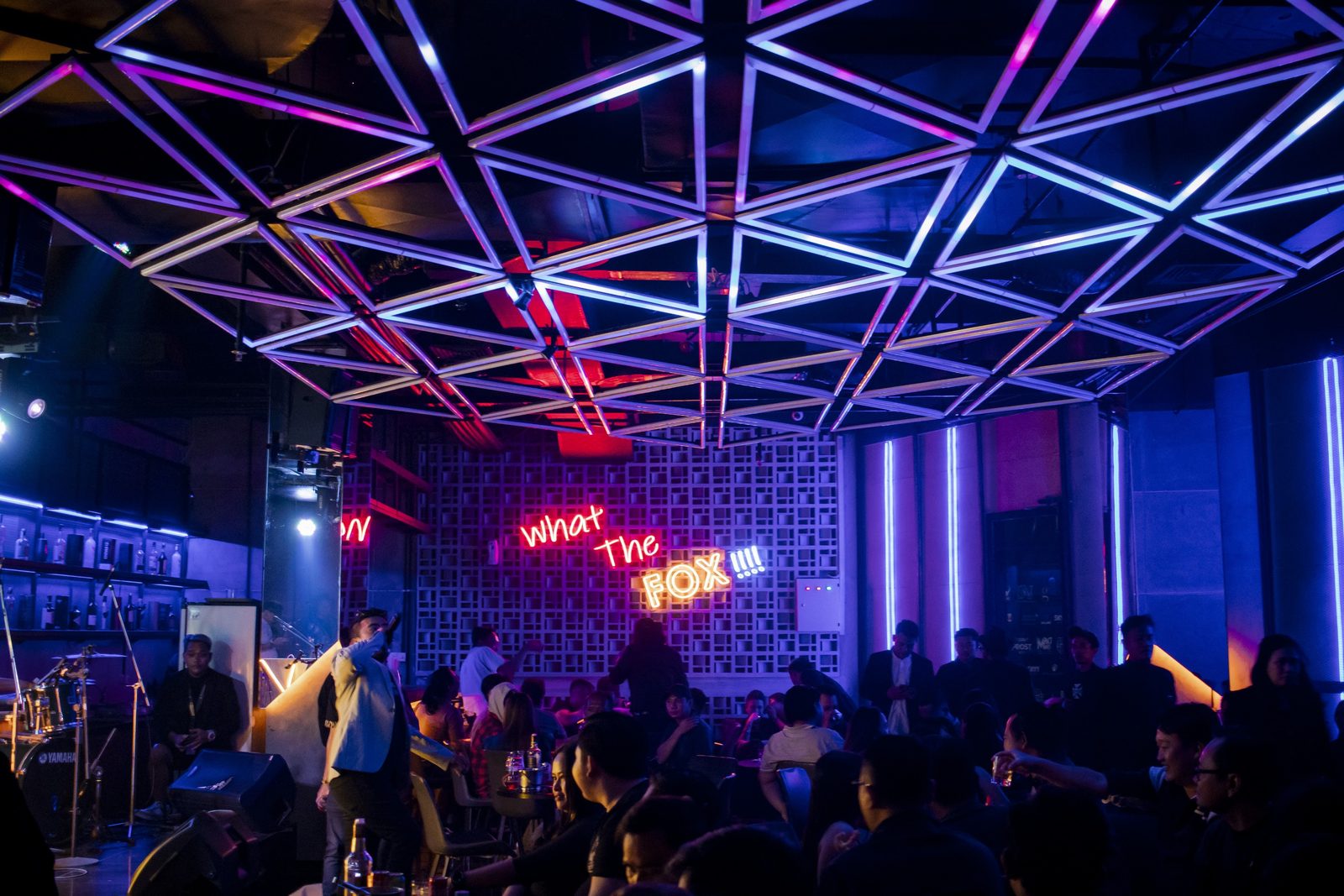 FOX LOUNGE & KTV TIDAR