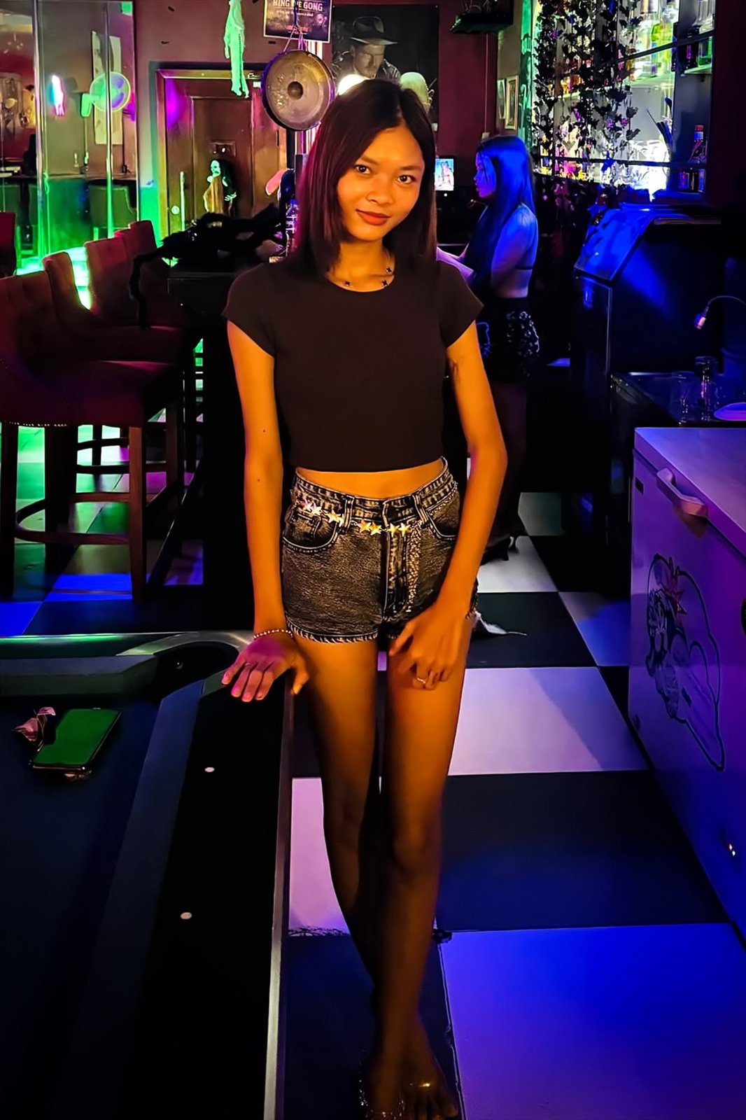 Hollywood Bar