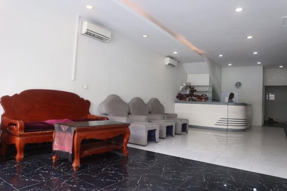 Tulip Spa & Massage