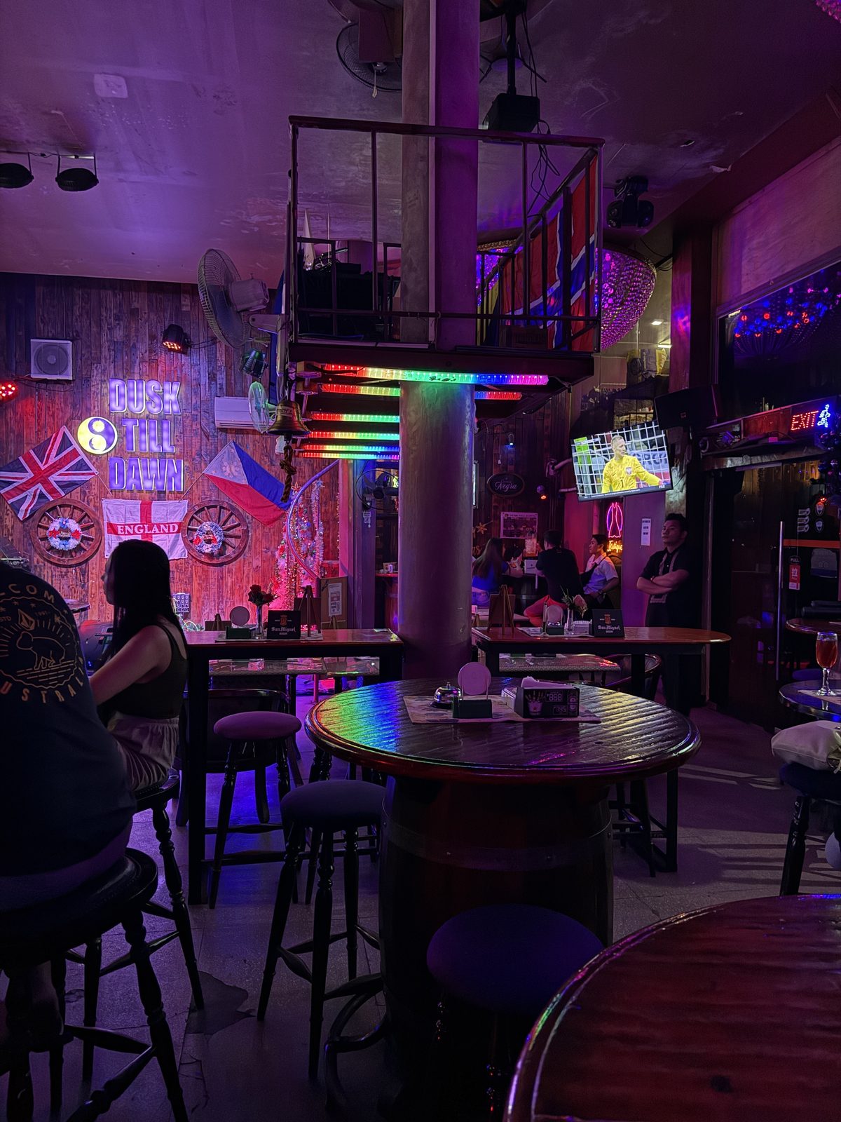 Dusk Till Dawn Bar