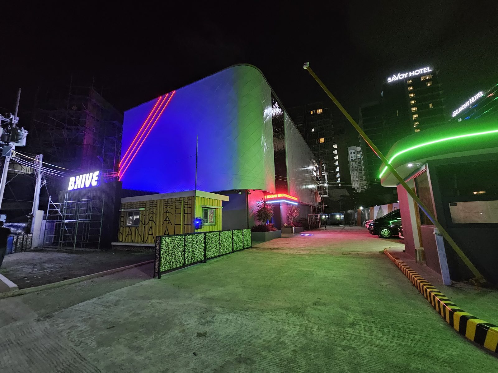 Cebu Mactan Bhive Ktv Bar & Restaurant