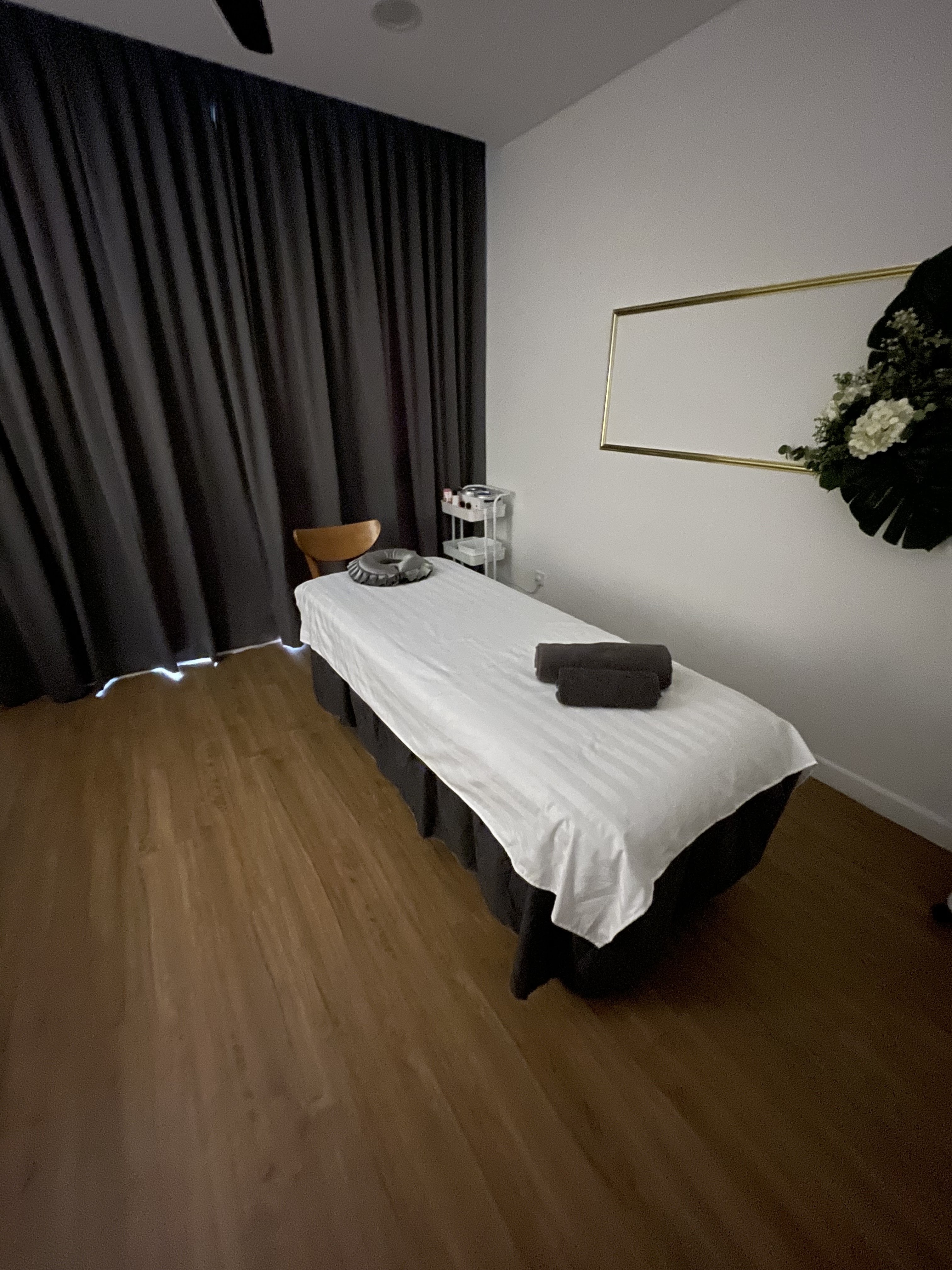 Sembunyi Men Spa