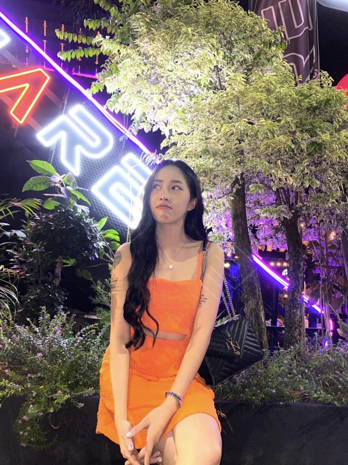 ละเมอ (Lamer) Restaurant & Karaoke