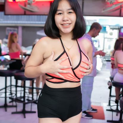 Where Angels Play Soi 6