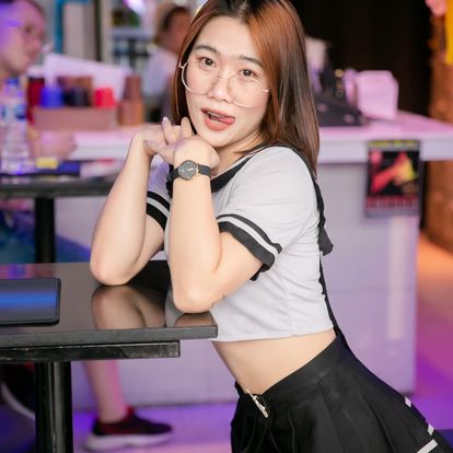 Where Angels Play Soi 6