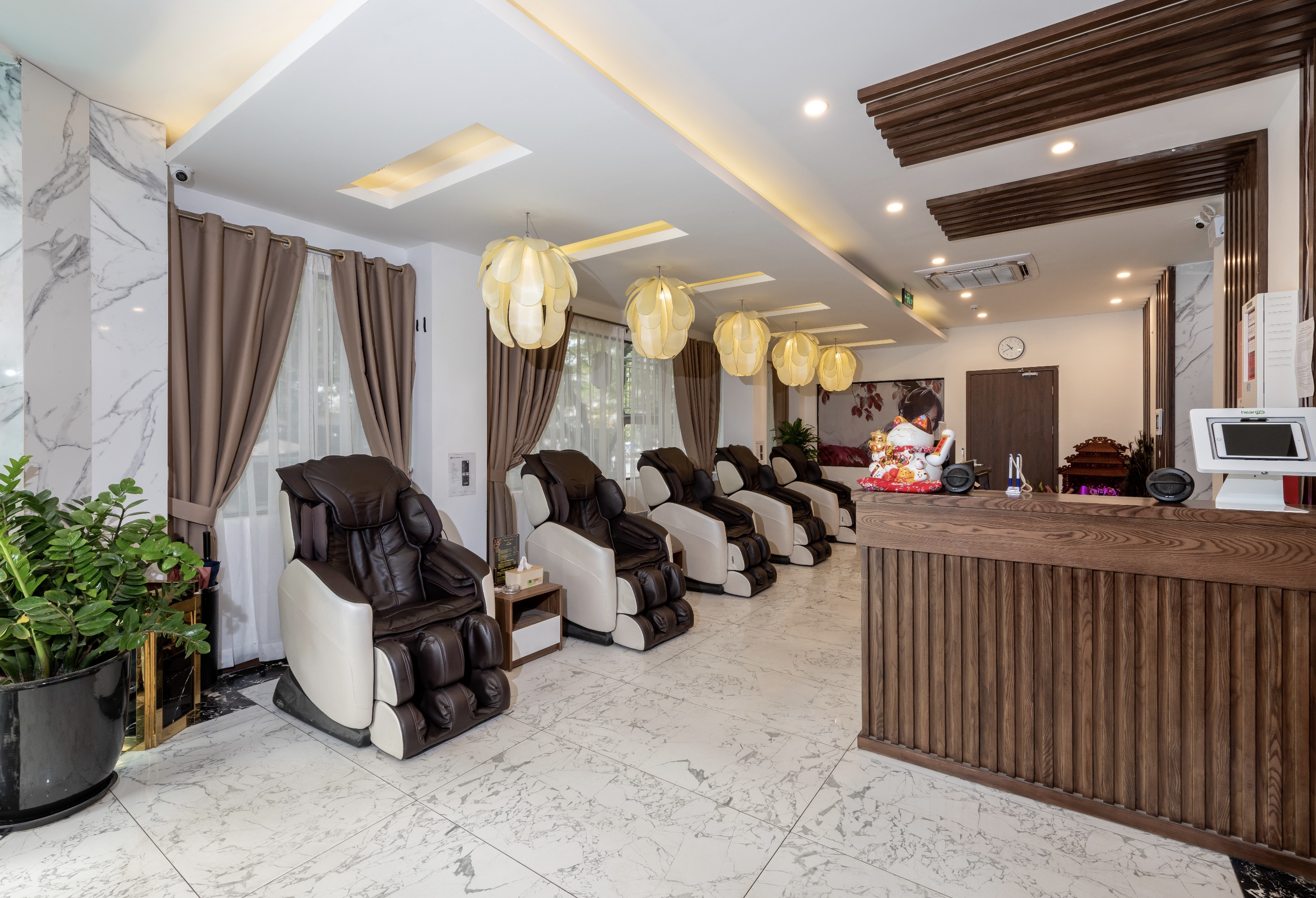 Neko Massage - La Thành