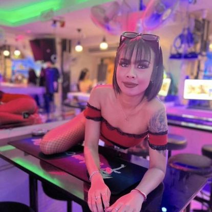 Where Angels Play Soi 6