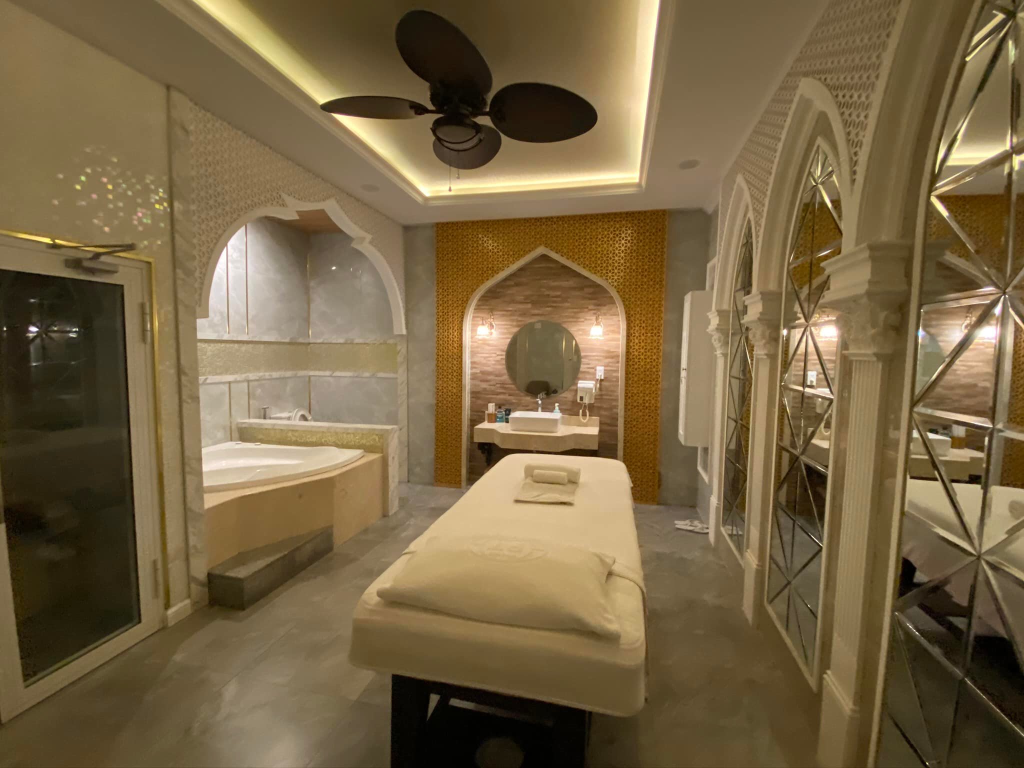 Dntn Phung Thuy Massage