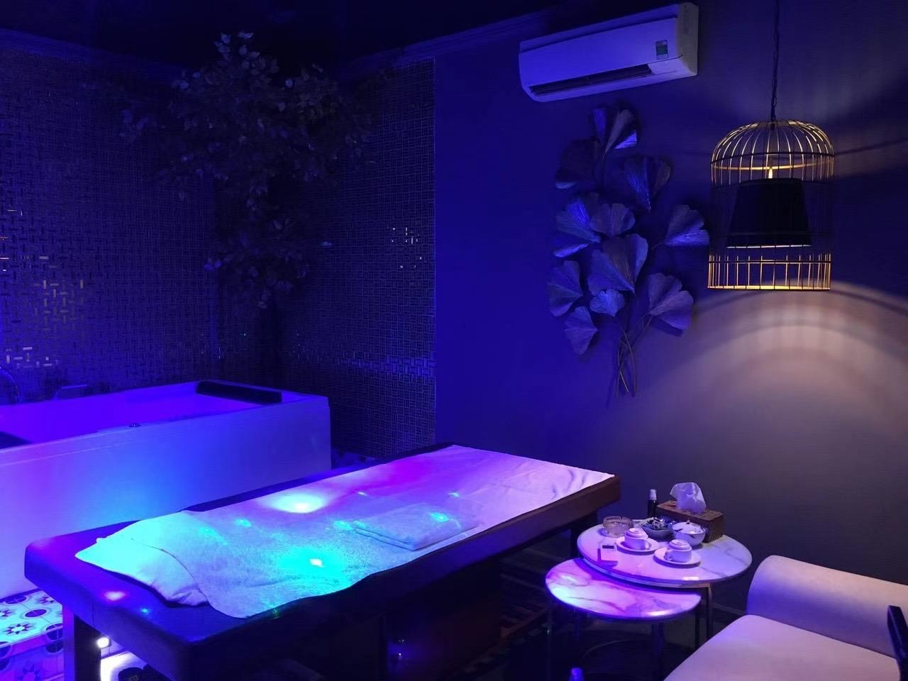 Massage Hoang Long 8