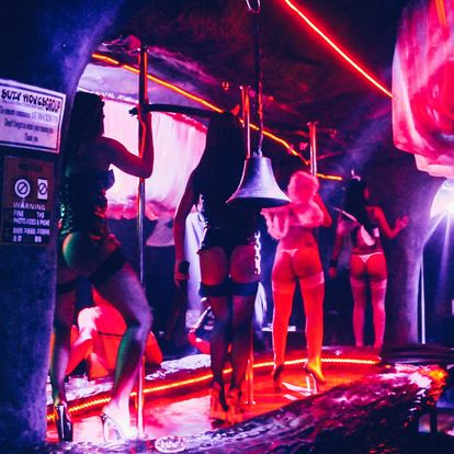 Suzy Wong's 2 - Devil's Playground