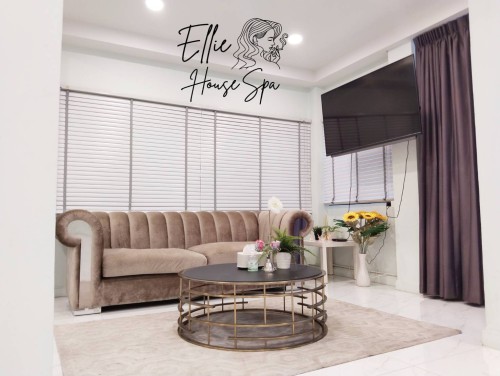 Ellie House