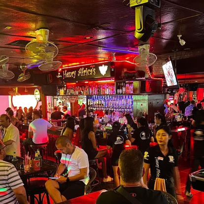 Henry's Africa Bar