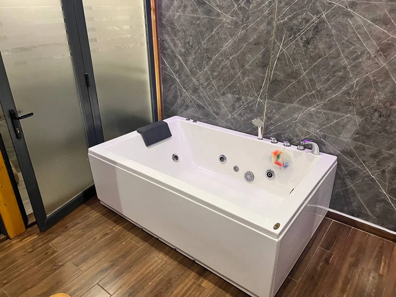 Gold Massage