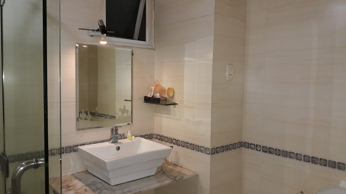 Du Xuân Hotel & Massage