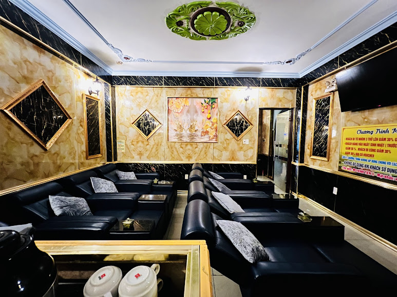 Co Tien Massage