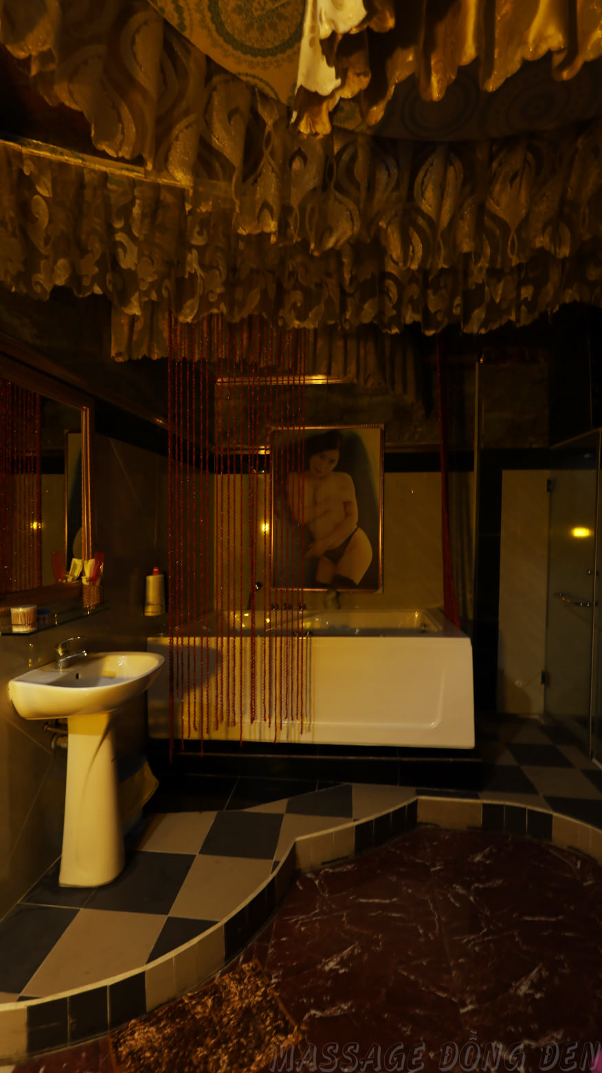 Massage Đồng Đen