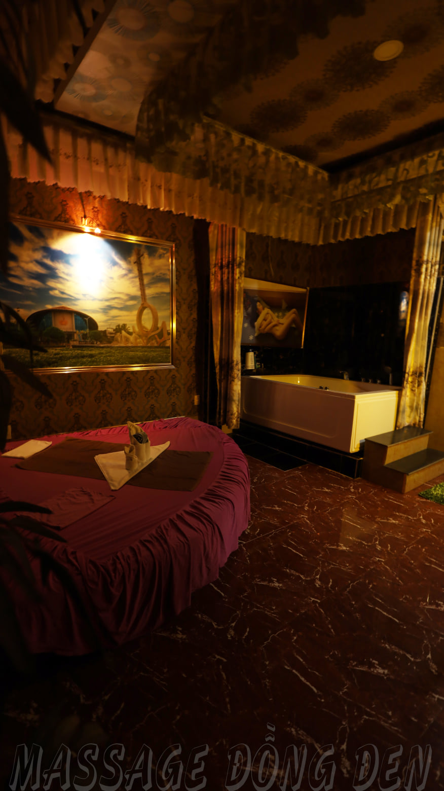 Massage Đồng Đen