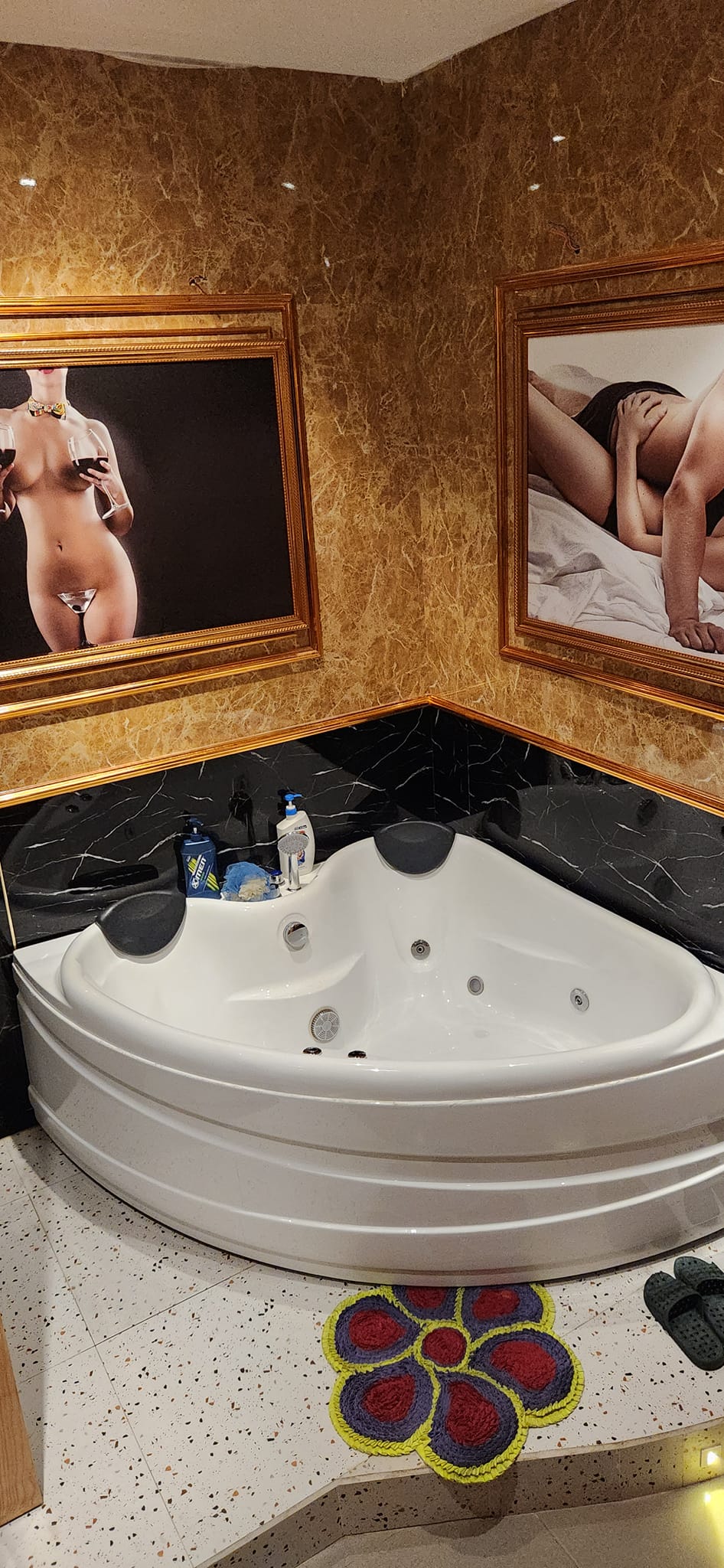 Tan Hong Ngoc Massage
