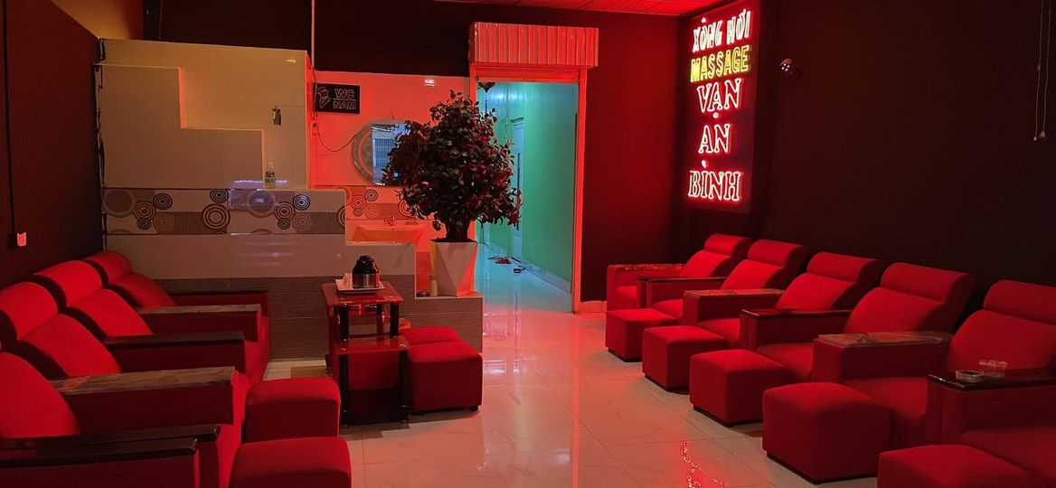 Van An Binh Massage