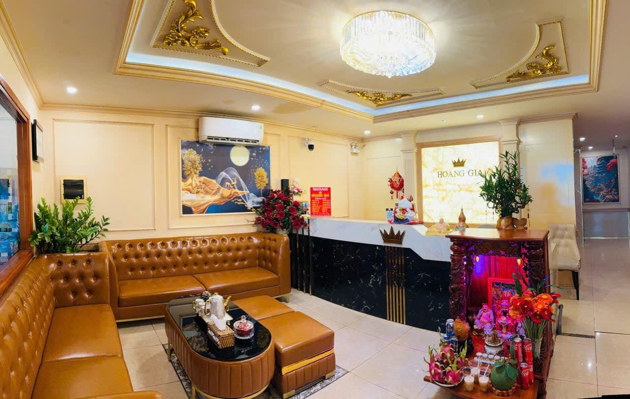 Massage Hoàng Gia