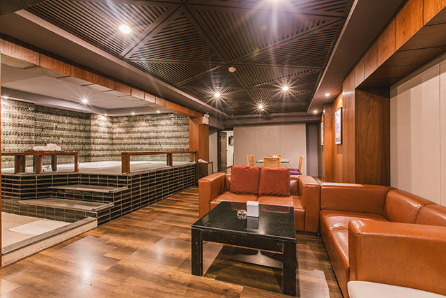 Tara Bangkok Soapy Massage (Tarawadee)